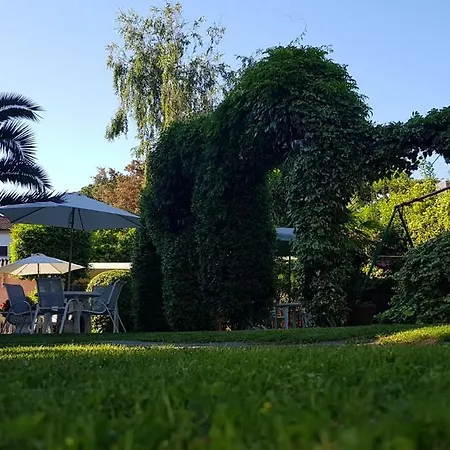 Ξενοδοχείο Ambra 2*